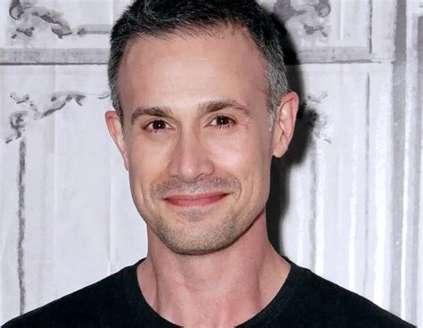 freddie prinze jr net worth